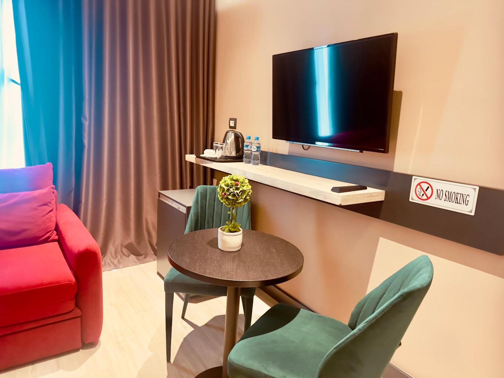 Hotel Olive Вльора Екстер'єр фото