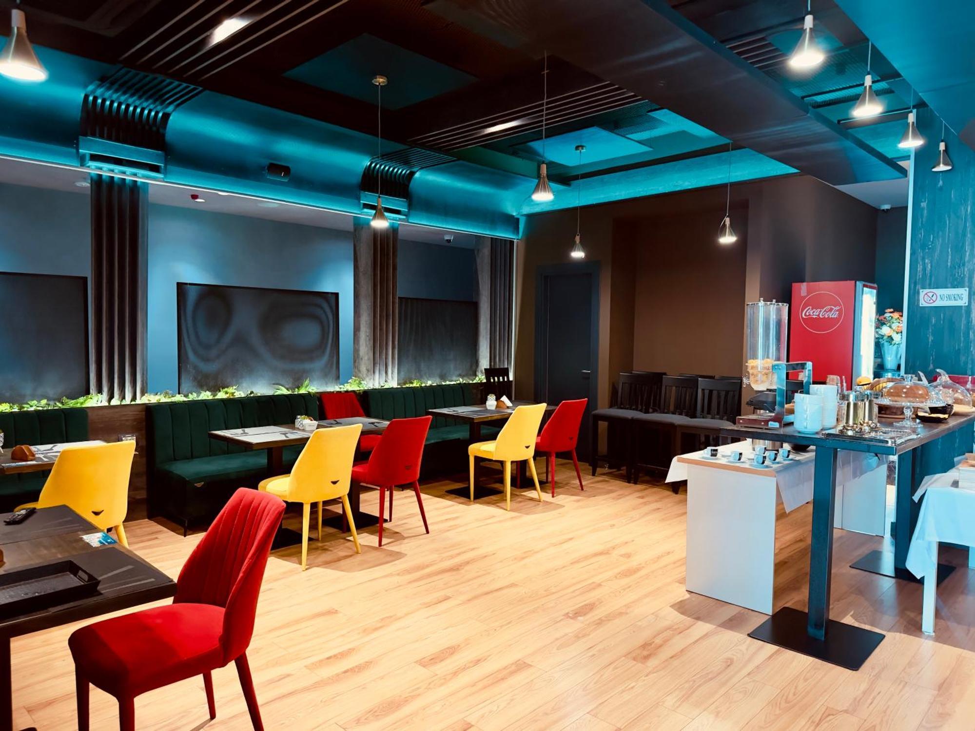 Hotel Olive Вльора Екстер'єр фото