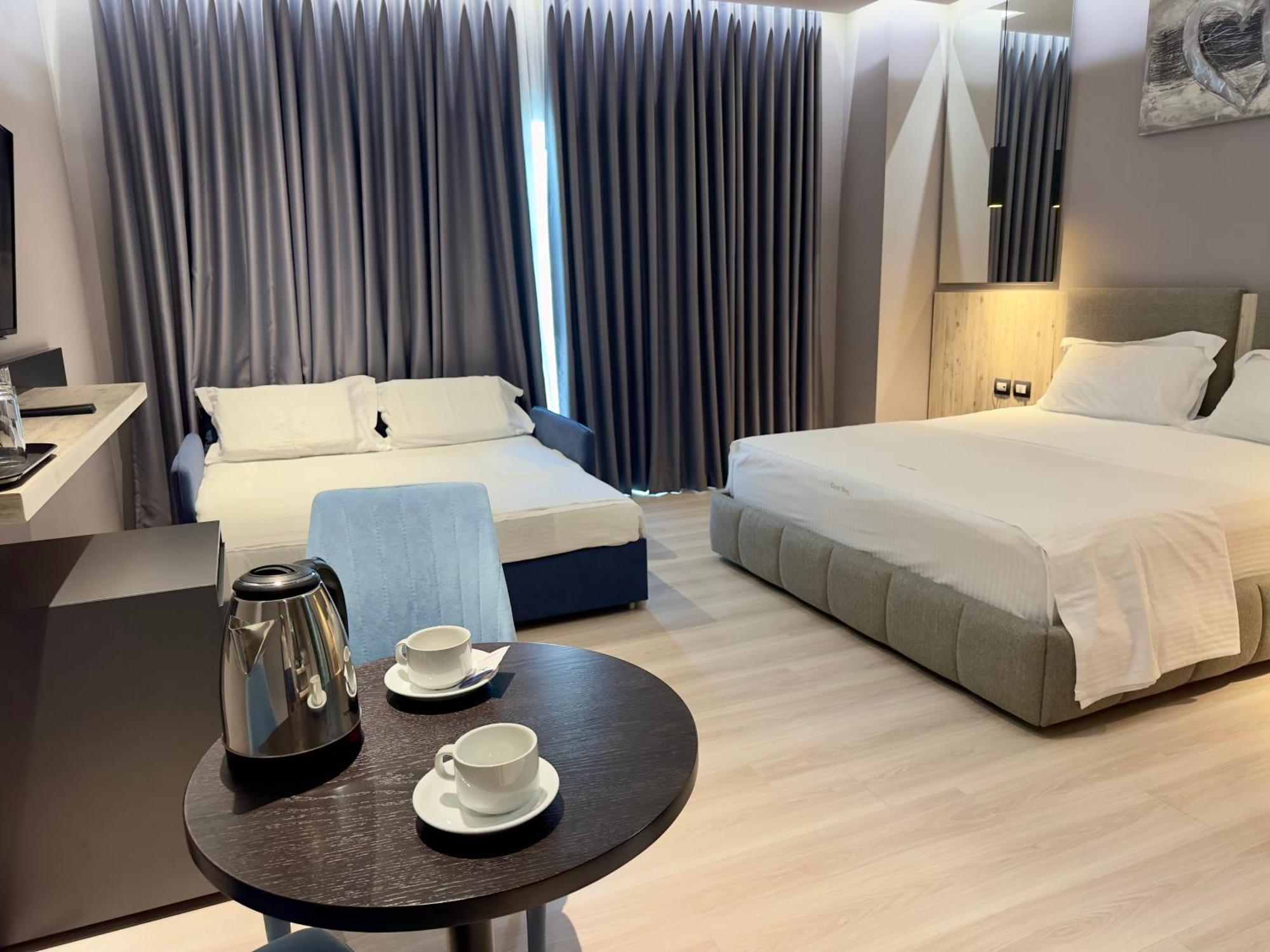Hotel Olive Вльора Екстер'єр фото