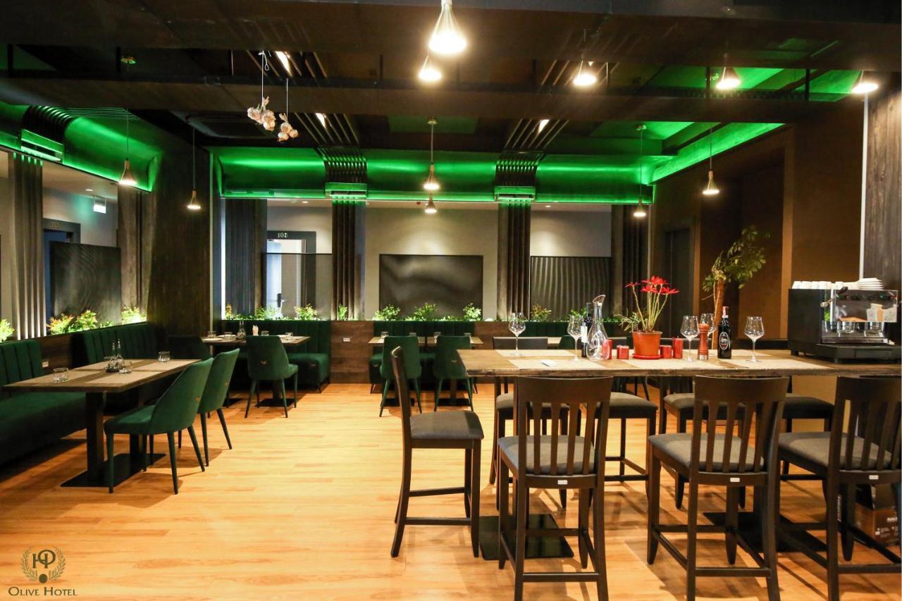 Hotel Olive Вльора Екстер'єр фото